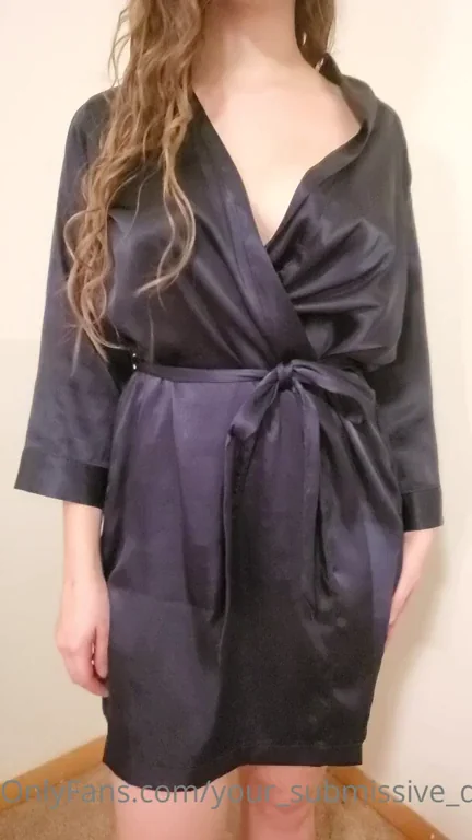 🔥 18yo TikTok Slut Teases Tits in Sexy Silk Robe 😈 OnlyFans Mega Pack in Comments