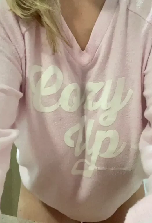 🔥 Epic Titty Drop & Bounce from Cozy Hoodie Slut 💦