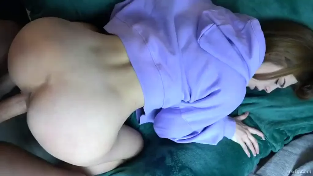 🔥 Hoodie Slut's Juicy Ass Pounded Hard Doggy 🐶💦