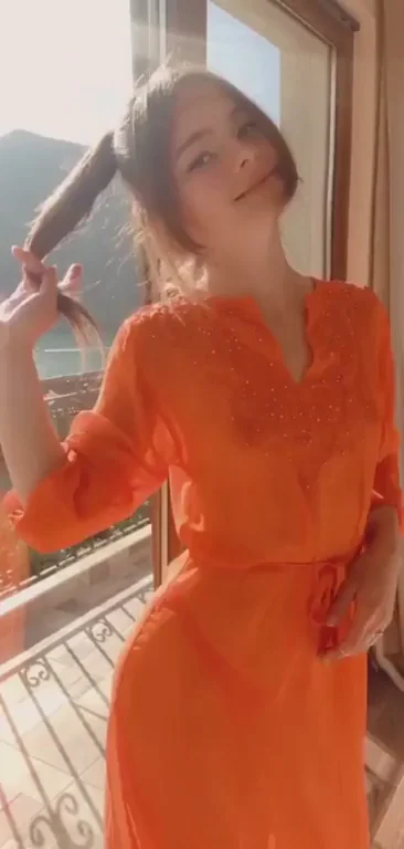 Do you like my outfit??