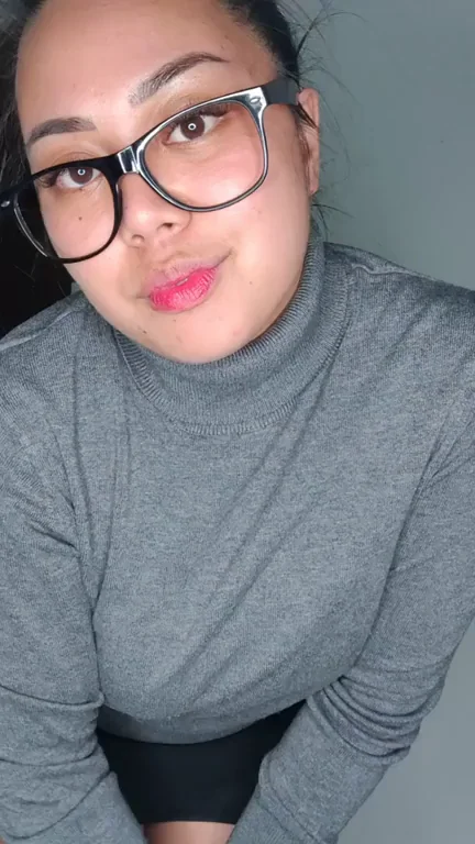 Thick Asian Simp Tease: Mission to Make You Cum 😏🍑