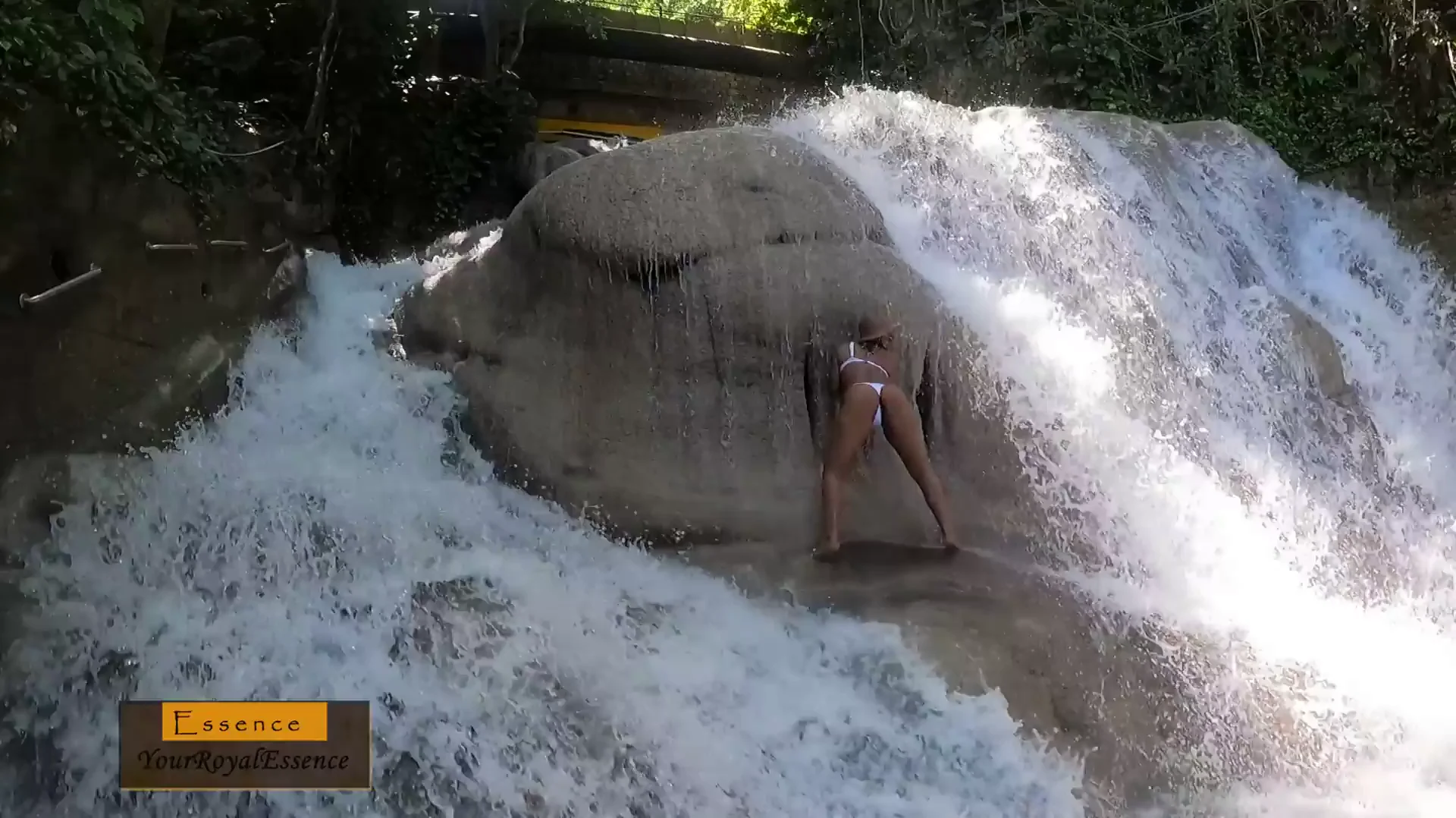 🍑🔥 Twerking Slut Under Wild Waterfall - Join My Wet Ass Party? 💦