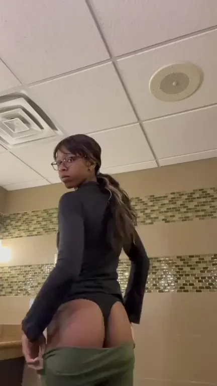 Locker room flash ?