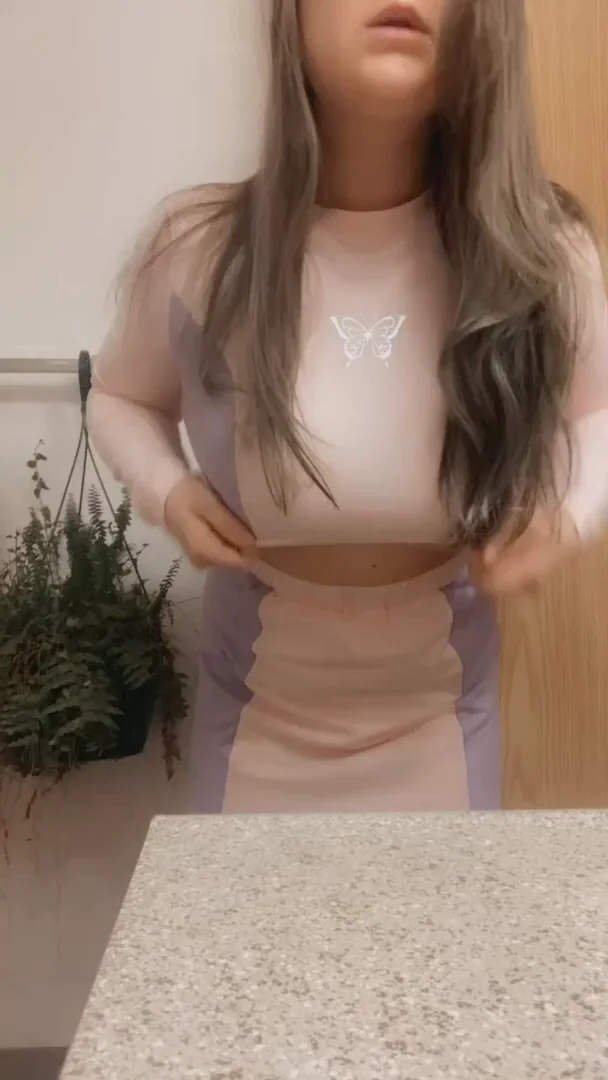 Slow-Mo Titty Drop Tease 💦🍈🍈