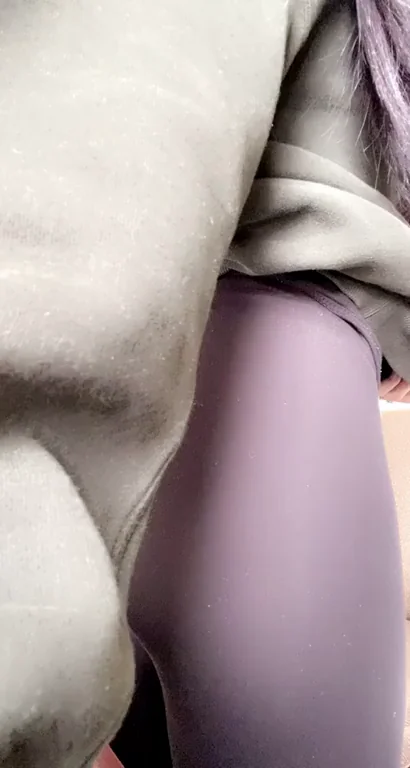 Who ordered a juicy ass with small titts ??