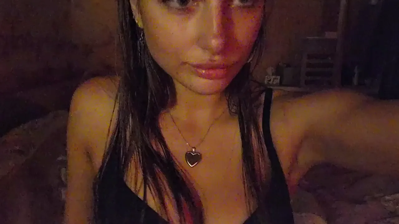 will suck u dry and pay for food F18