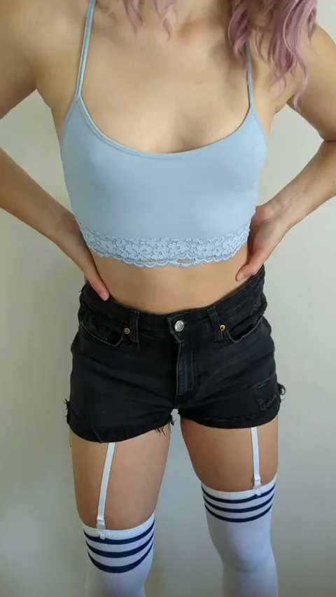 Suck my big nipples before you eat my pussy