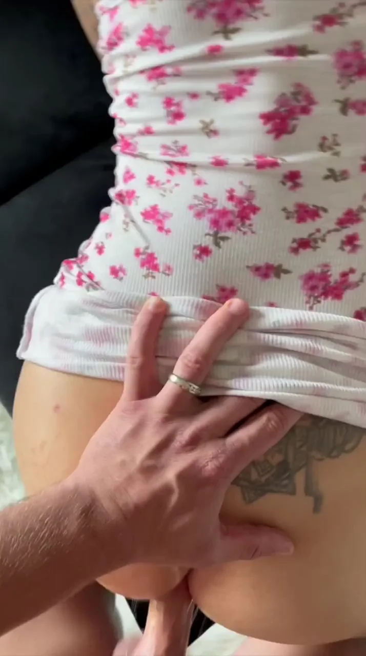 Insane Anal Orgasm: Dude Pounds My Ass Till I Explode!
