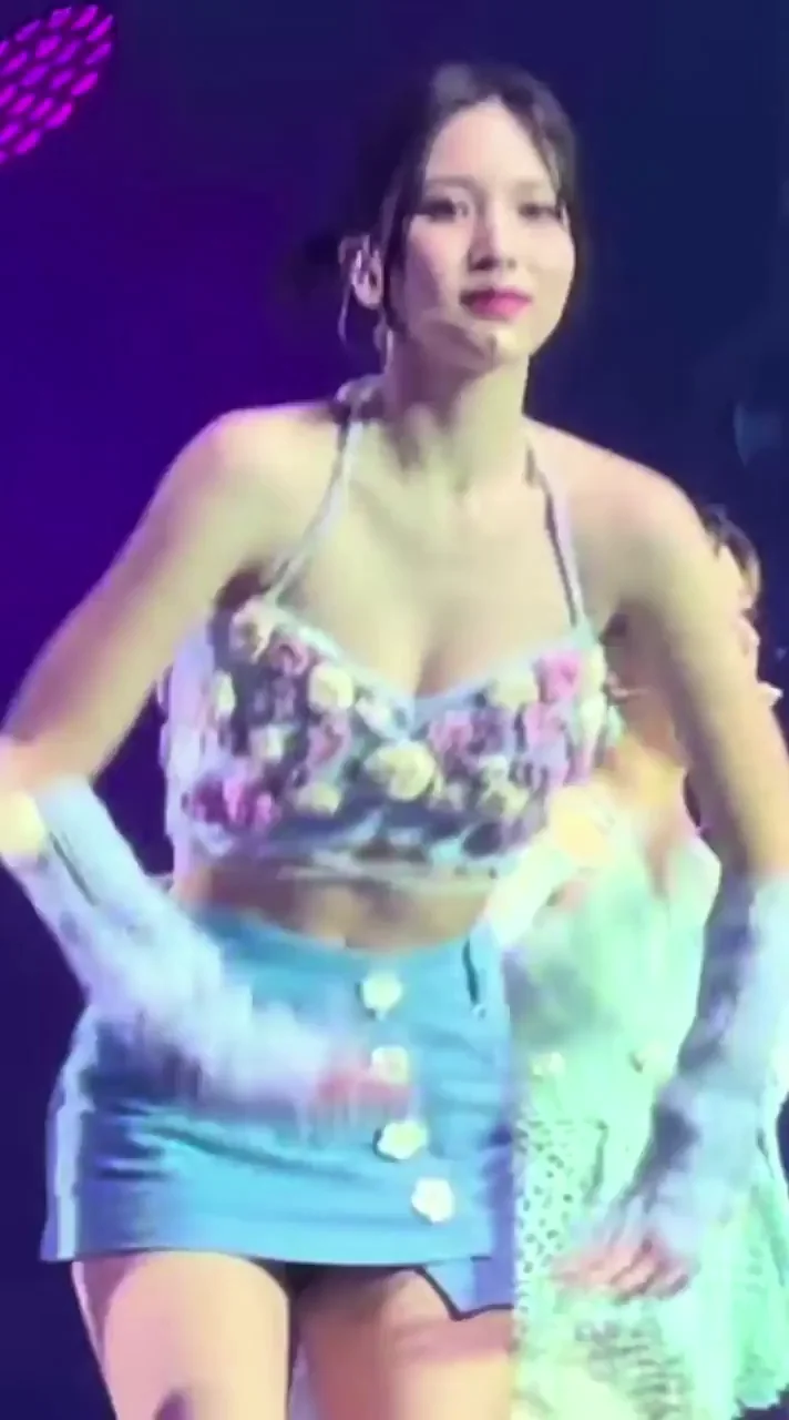 TWICE - Mina