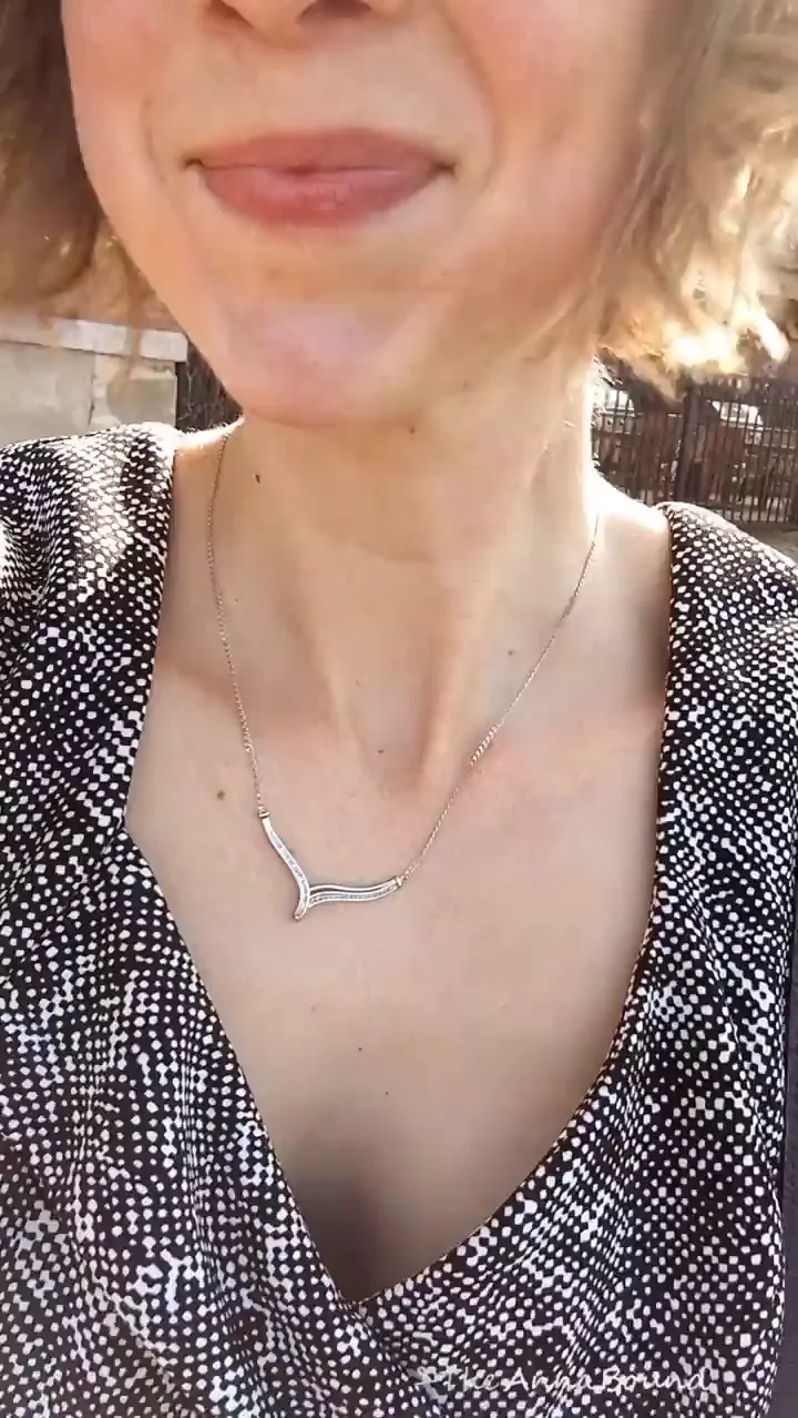 Waiting for an employee to catch me one of these days 🤭 [gif]