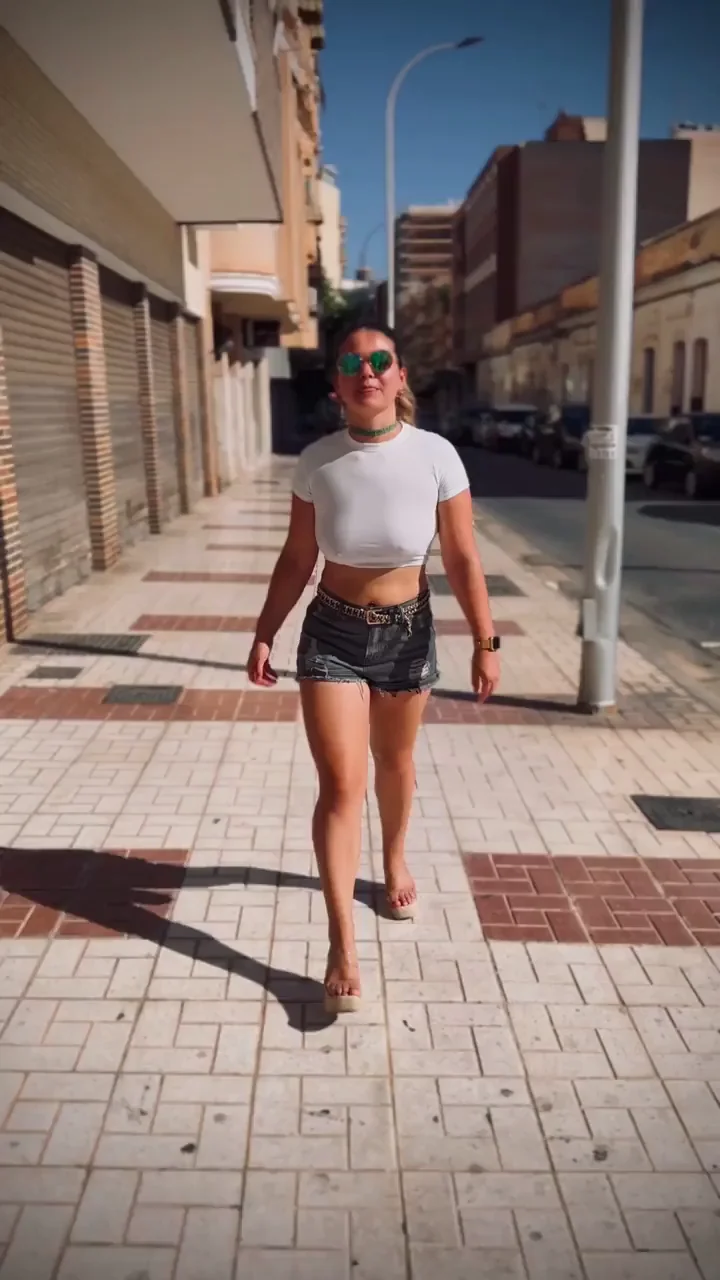 Braless Street Slut Flashes Juicy Tits in Public ☀️🍈🍈
