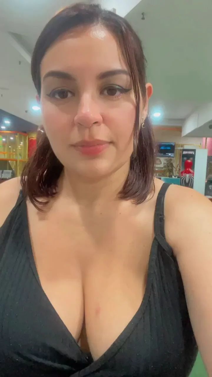 Surgical Tease: Amateur Milf's Massive Mall Tits Beg for the Knife