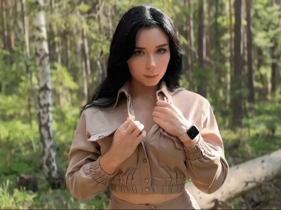 Sissy Beauty Teases & Fucks Herself in the Woods 🌳🍆💦