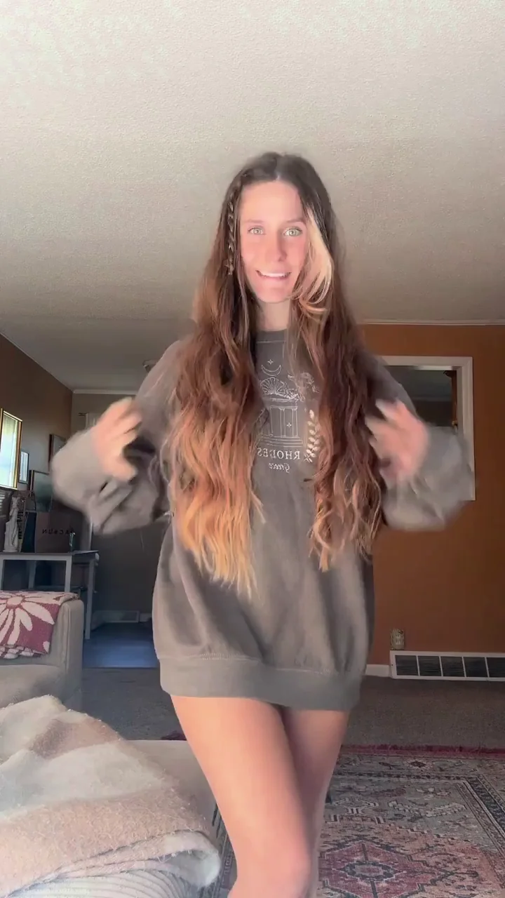 Here to make you smile or hard (or both) ðŸ¥°