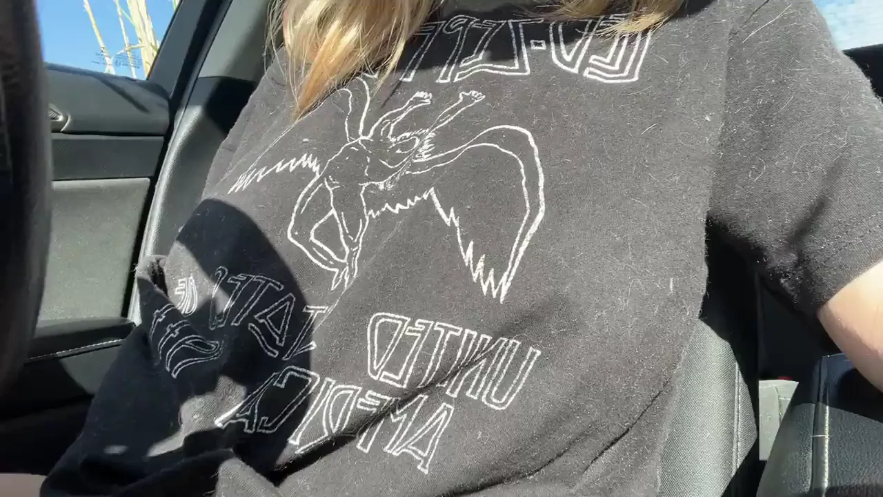 Showing off my tits while in the Starbucks drivethru!