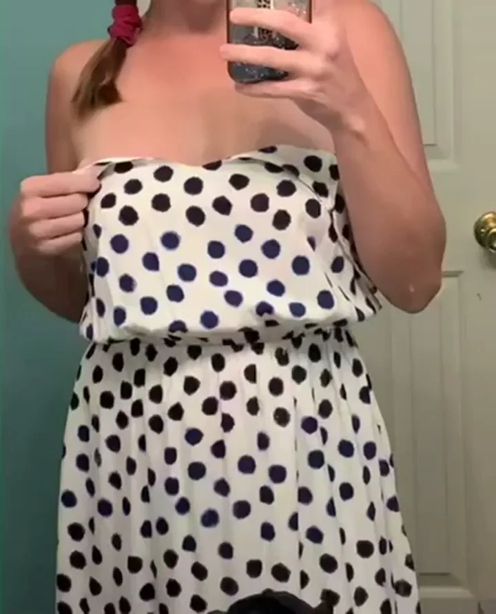 Would you still play with 35 year old mom tits? 😁Š