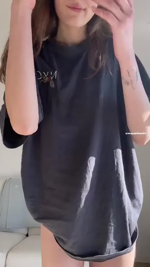 I want a man who will always love my petite feature
