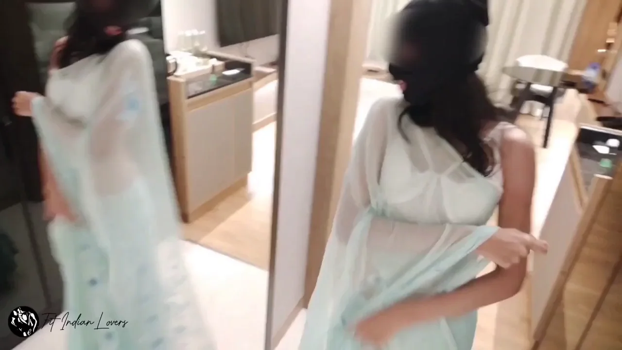 Watch me get FUCKED in a SAREE! And then join in? ðŸ™ˆ