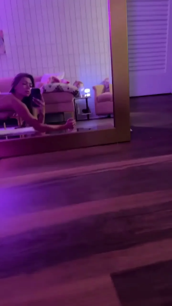 Come get this shit in doggy;)