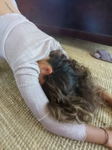 Face Down Ass Up 😈🍑 Slimthick Slut Tease