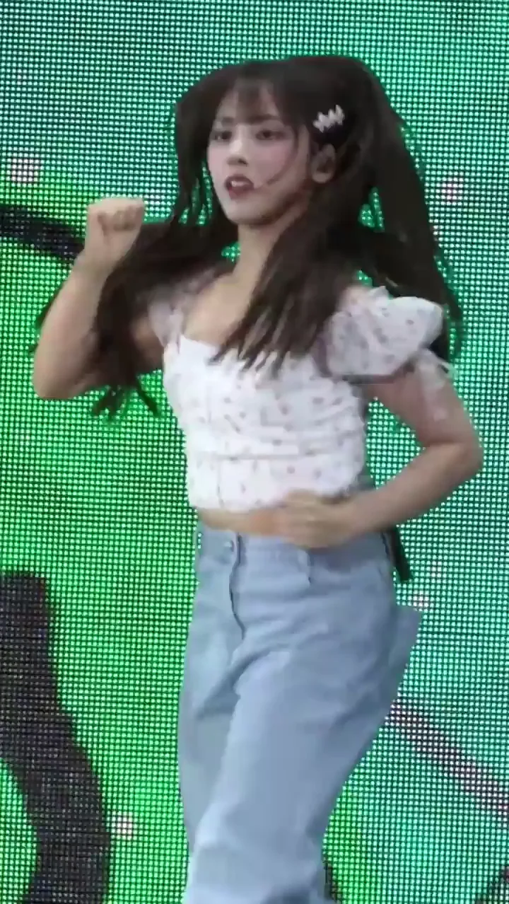 NMIXX - Jiwoo