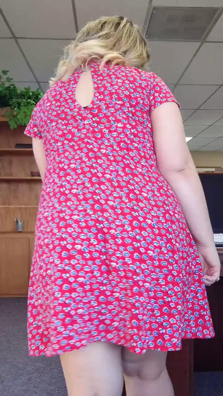 Short dresses make for happy employees