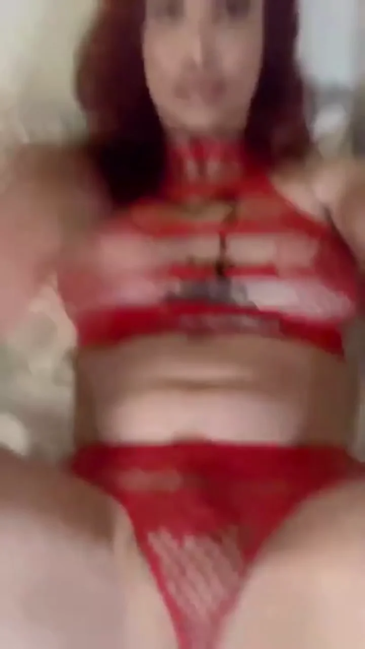 Is my body a girlfriend or a fuckdoll material?