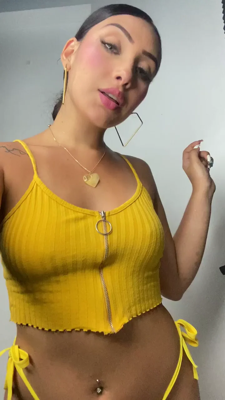 need someone to destroy my petite body