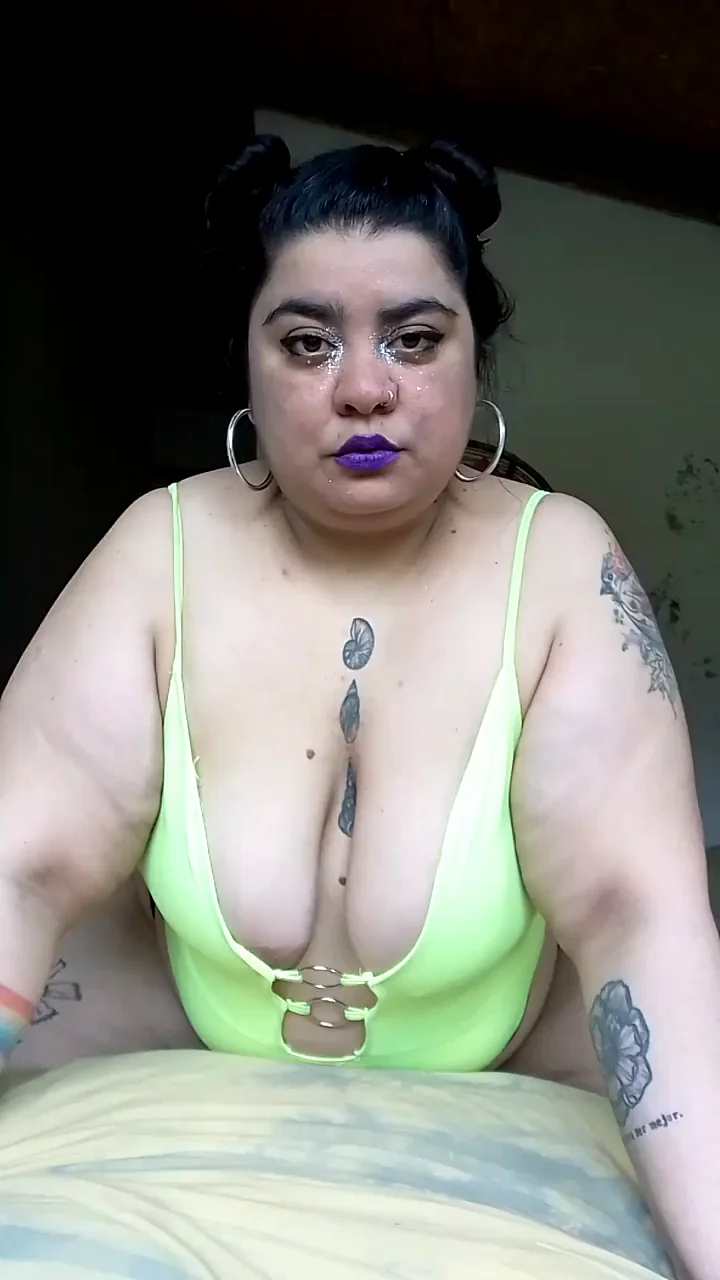 Playful Latina BBW's Saggy Tits Tease 😈🍑