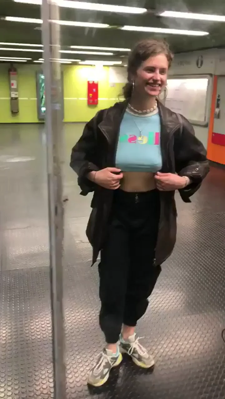 I was too excited to flash my tits in the subway today