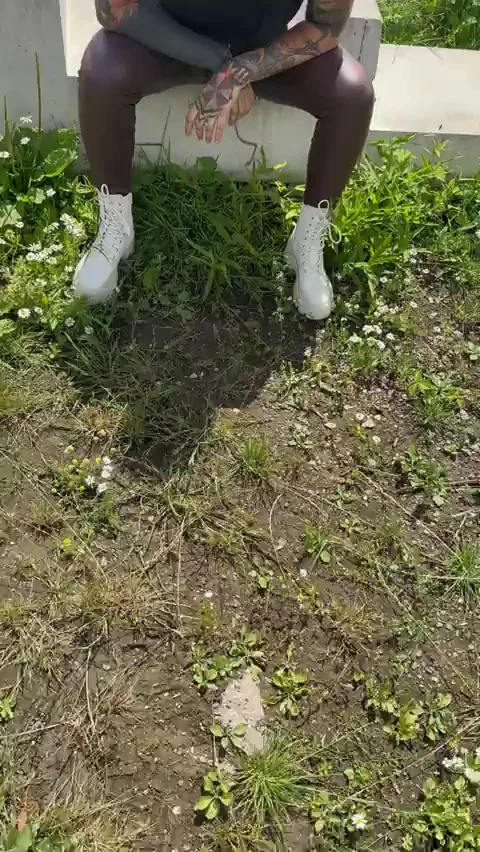 This always happens when I meet someone for the first time