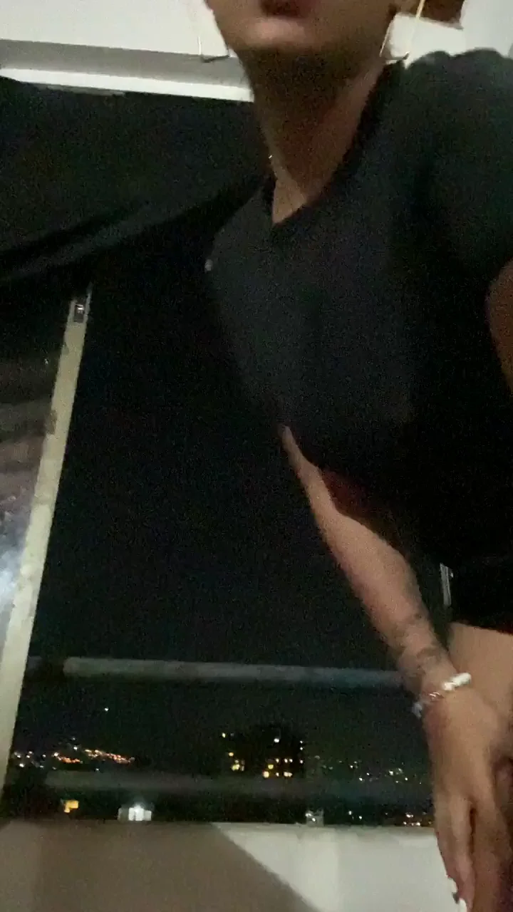 i always prefered booty over tits