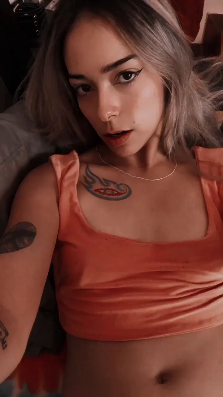 Do you think I'm an attractive latina?