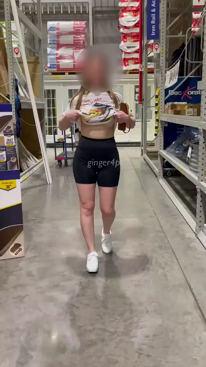 🛒 32DD Slut Teasing in Aisle with Massive Fake Tits Flash 💦