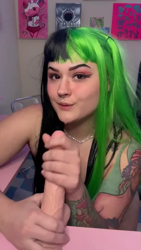 Mommy dommes have fun showing off [oc]