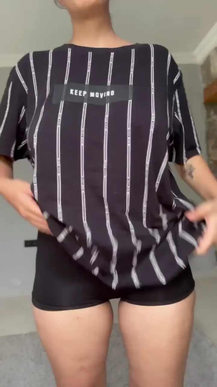 I help my step bro with his homework, and he sucks my tits in return