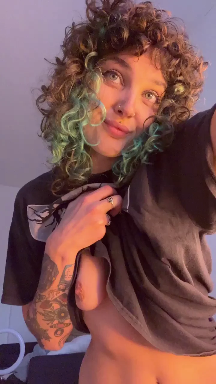 Titty Tease: No Drop, All Flop – Curvy Latina's Slow Reveal