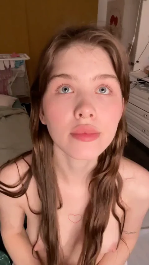 I've never had someone cum on my face or tits. maybe you can?