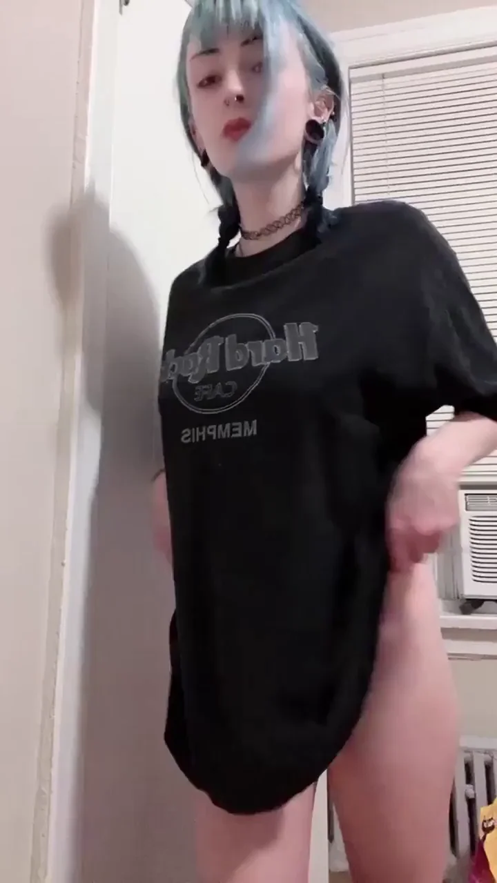 oversized t-shirts hide them well [drop]