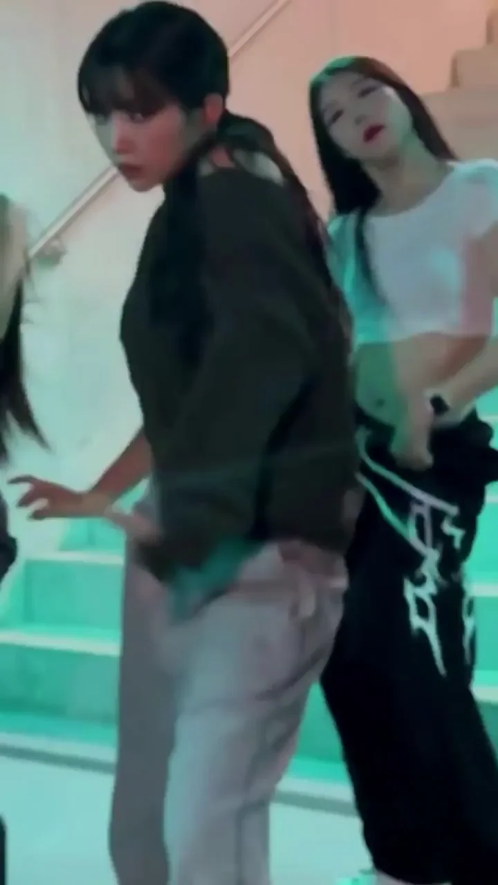 (G)I-DLE - Soyeon
