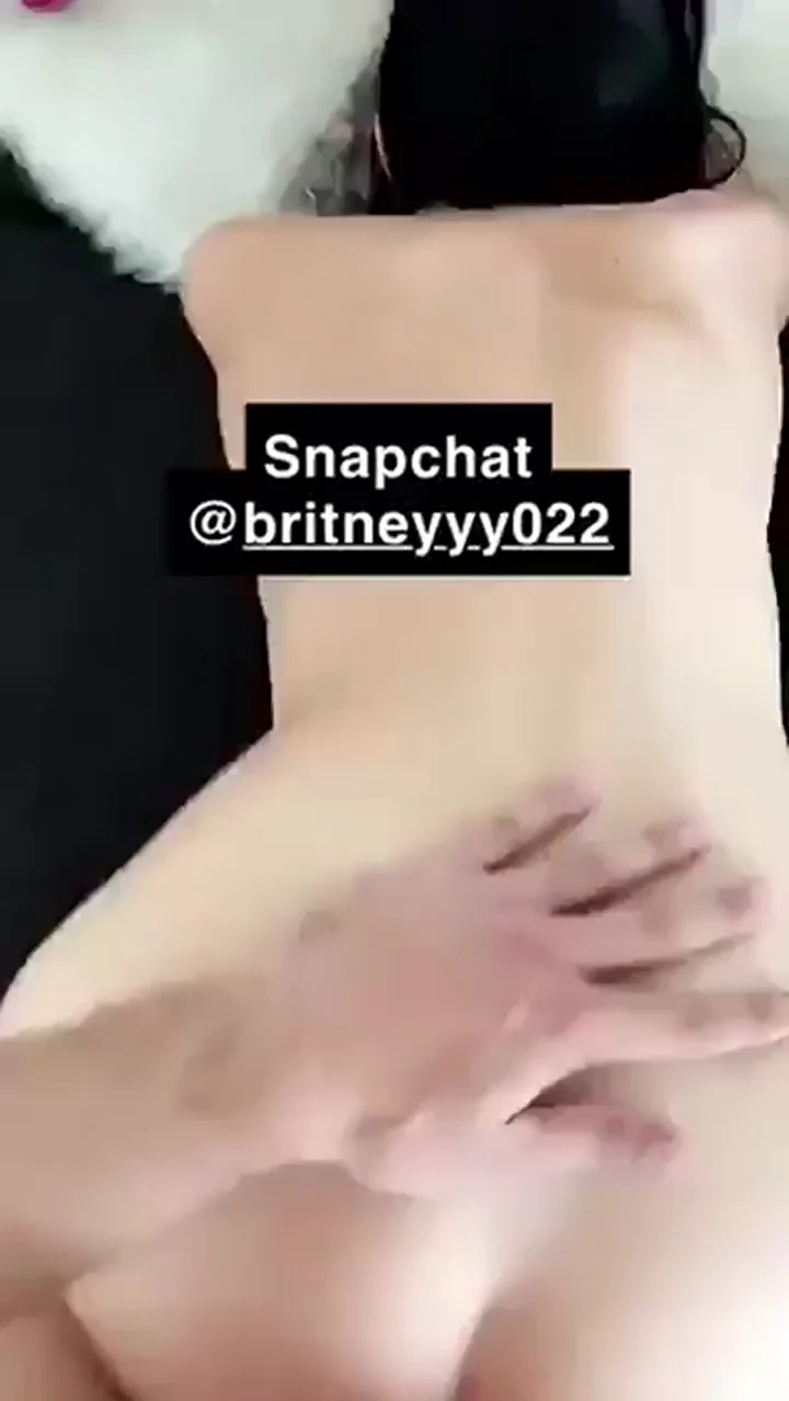 I want a random Redditor to fuck me raw