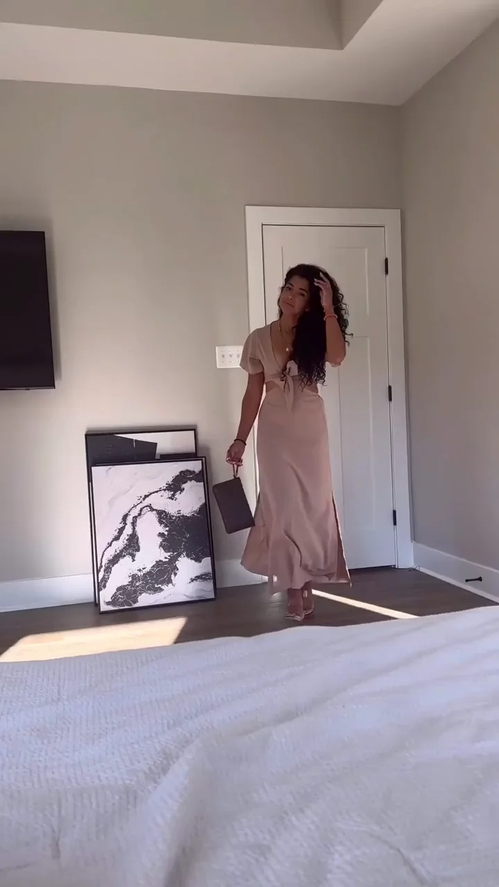 🔥 Curvy Latina's Big Ass Sex Tape 💦🍑
