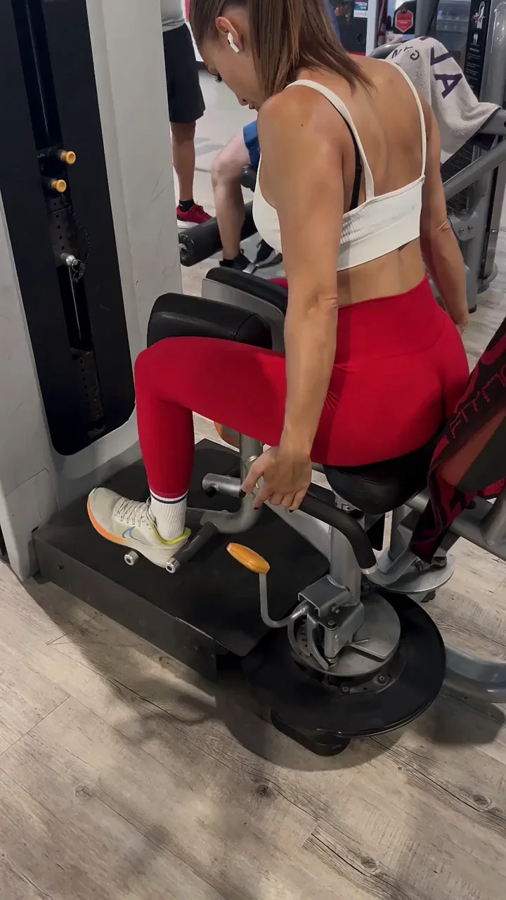 Would Your GF's Gym Tease Nudes Still Make You Jerk? 😈💦 [F]