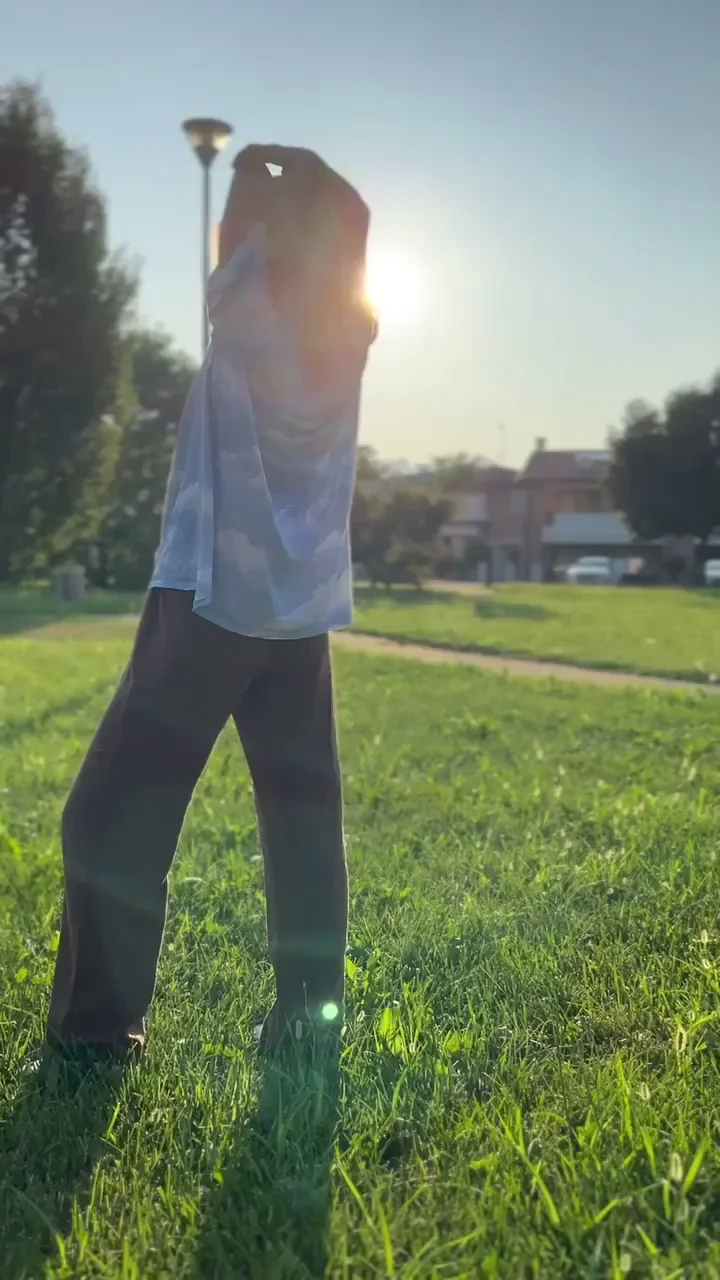 Post-Workout Tease: Stretching Turns Slutty When Stallion Spots My Juicy Ass 😈🍑💦