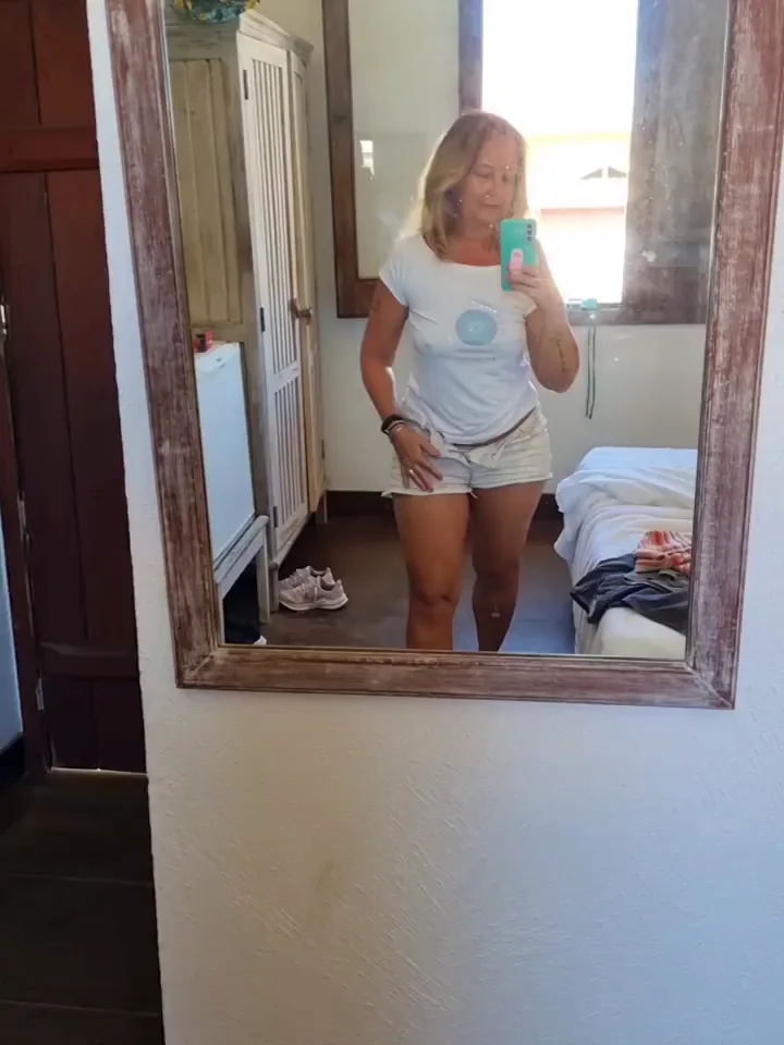 Its just to wish a delightful sunday for u (51y)