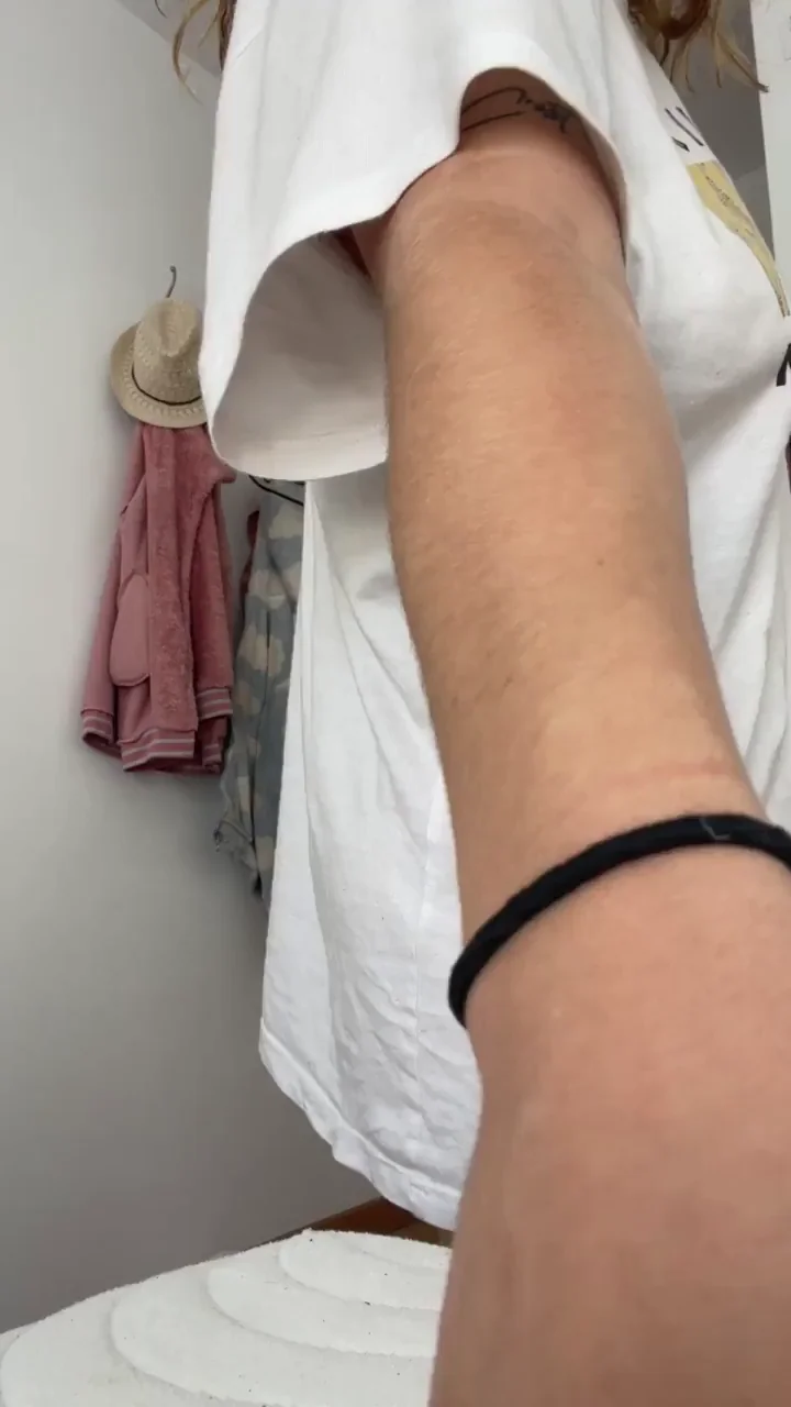 How do these look on my butt [f]