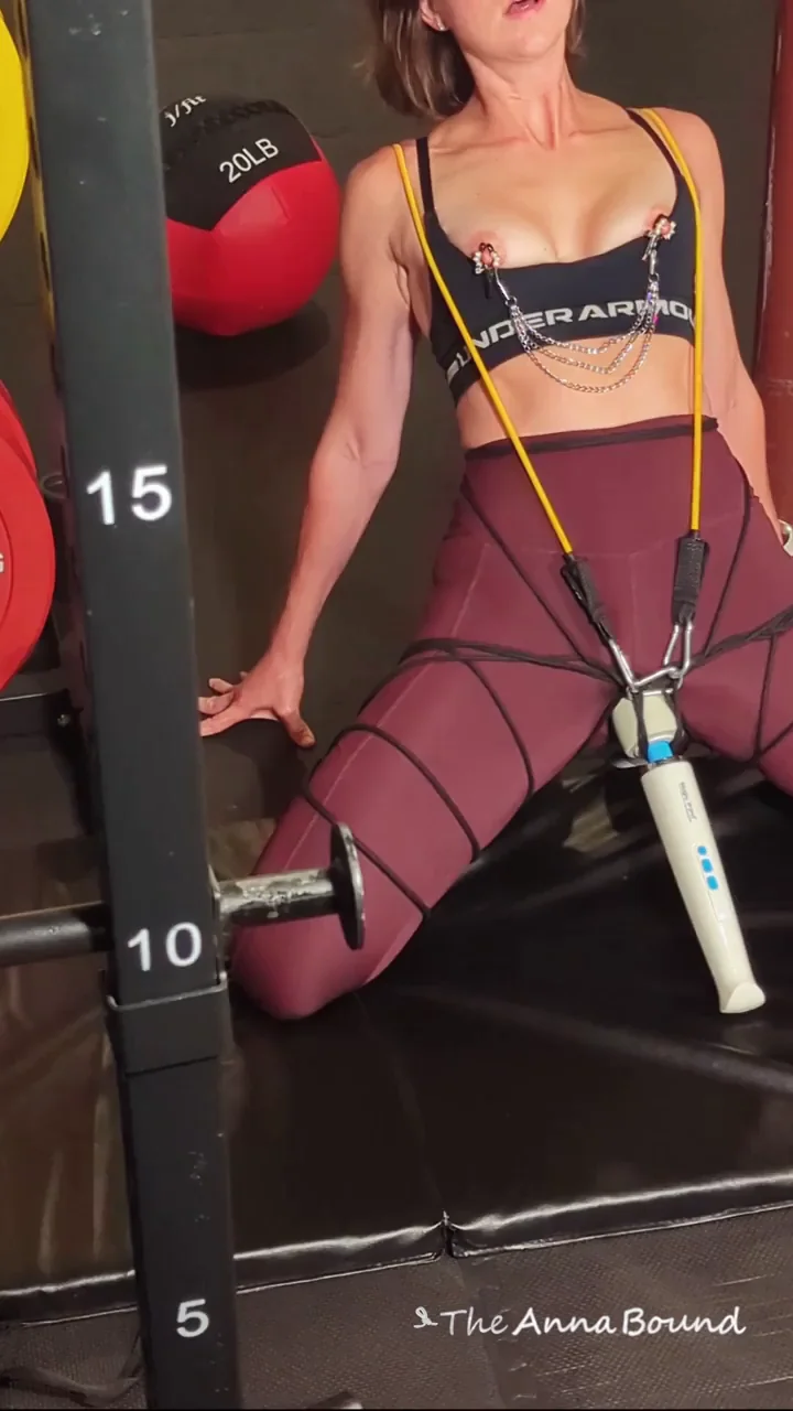 🔥 Anna's Kinky Gym Bondage Workout 💦 [f]