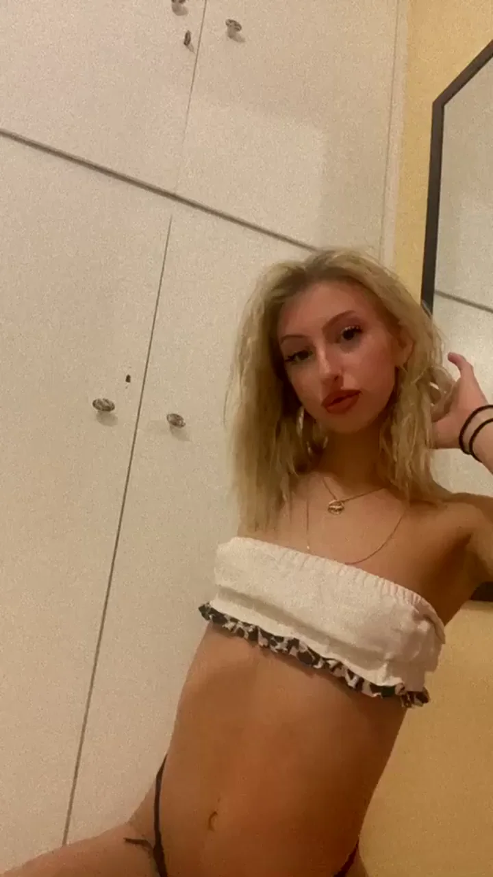😍 Petite Babe's Tiny Titty Drop Tease - Small Boobs Slay! 🔥