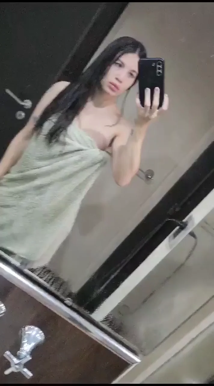 Cum and take a shower with me [REVEAL]