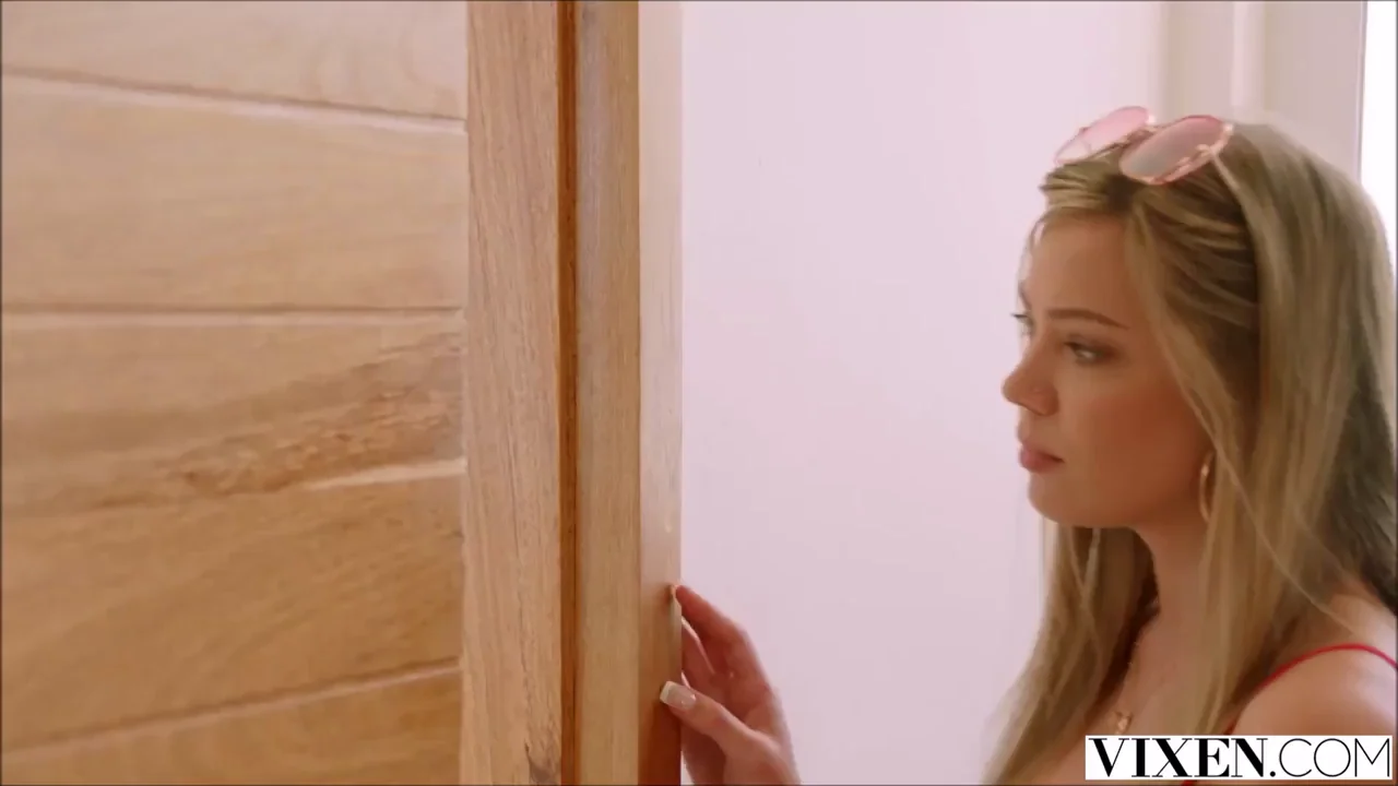 [FFM] Eve Sweet, Avery Cristy - The Au Pair